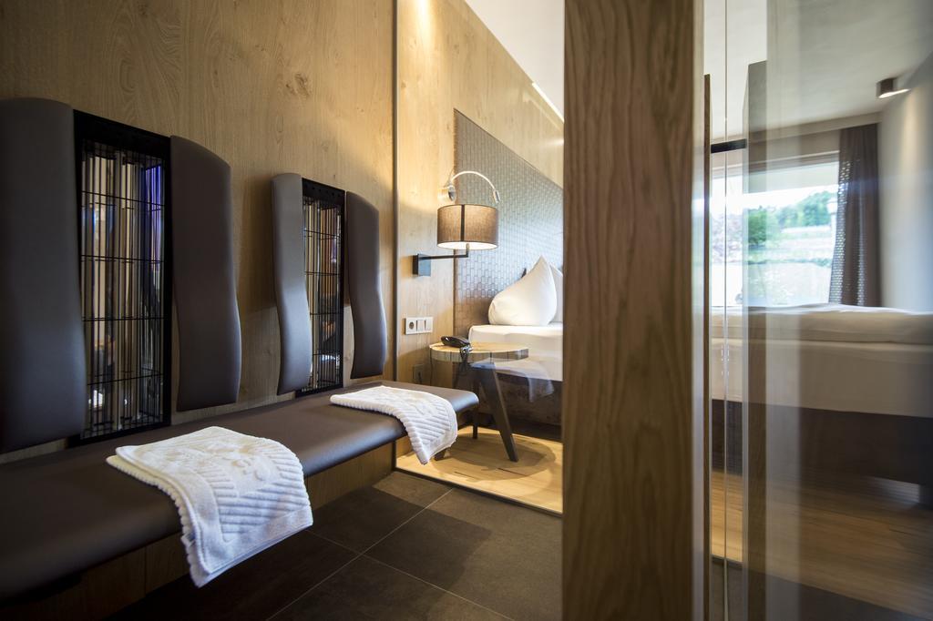 Gartenhotel Moser Аппиано-Сулла-Страда-дель-Вино Экстерьер фото
